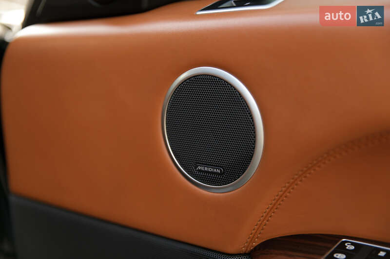 Внедорожник / Кроссовер Land Rover Range Rover 2013 в Черновцах