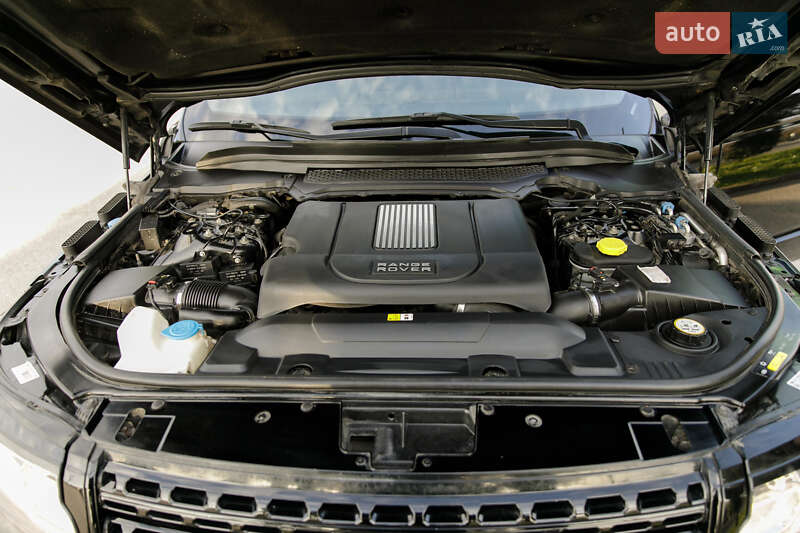 Внедорожник / Кроссовер Land Rover Range Rover 2013 в Черновцах