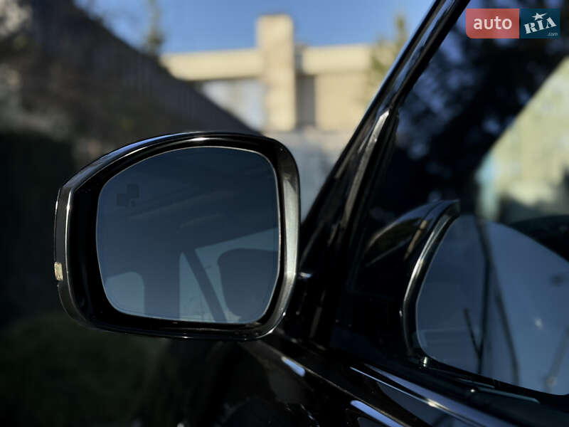 Внедорожник / Кроссовер Land Rover Range Rover 2018 в Львове