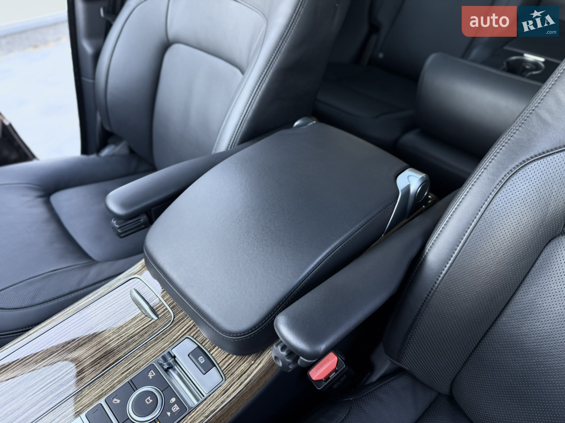 2018 Land Rover Range Rover - мініатюра 40