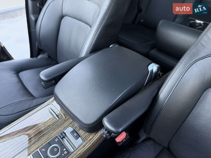 Внедорожник / Кроссовер Land Rover Range Rover 2018 в Львове