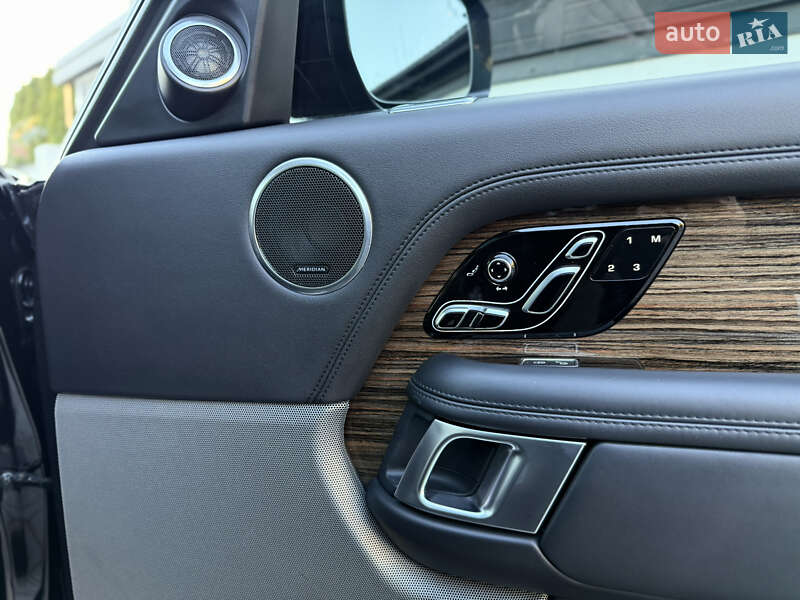 Внедорожник / Кроссовер Land Rover Range Rover 2018 в Львове