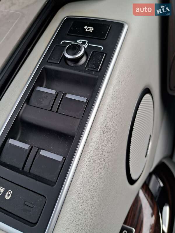 Позашляховик / Кросовер Land Rover Range Rover 2015 в Луцьку