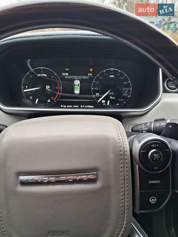 Позашляховик / Кросовер Land Rover Range Rover 2015 в Луцьку