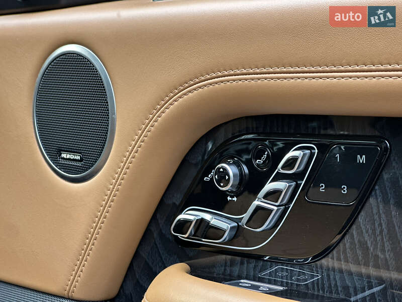 Внедорожник / Кроссовер Land Rover Range Rover 2018 в Луцке