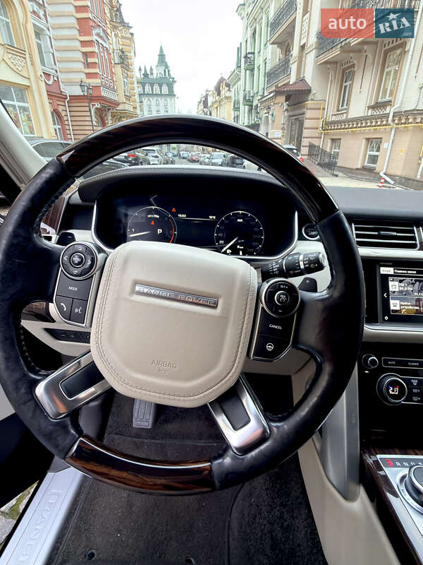 Внедорожник / Кроссовер Land Rover Range Rover 2016 в Киеве