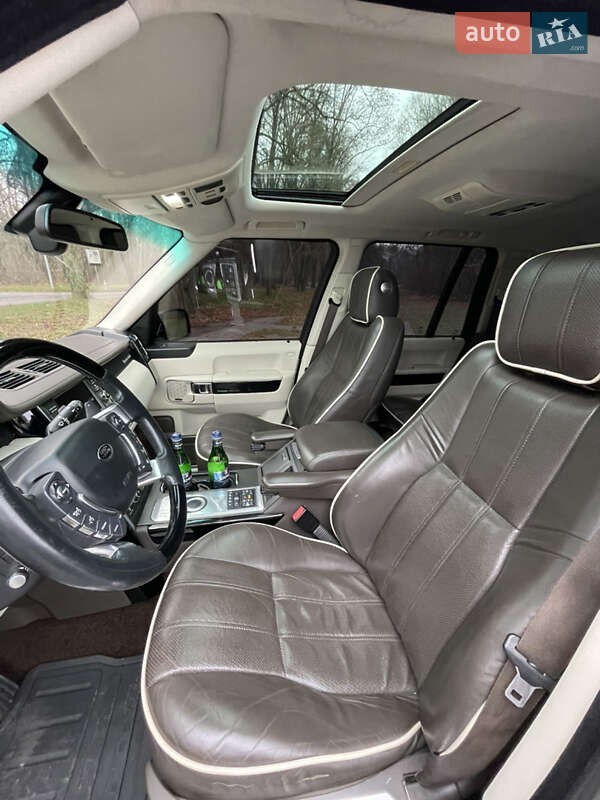 Внедорожник / Кроссовер Land Rover Range Rover 2012 в Петропавловской Борщаговке