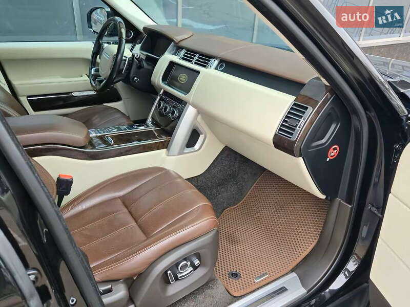 Внедорожник / Кроссовер Land Rover Range Rover 2017 в Киеве