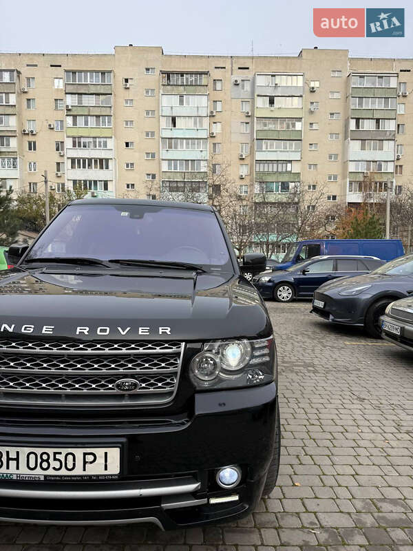 Внедорожник / Кроссовер Land Rover Range Rover 2010 в Черноморске