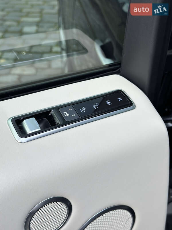 Позашляховик / Кросовер Land Rover Range Rover 2020 в Києві