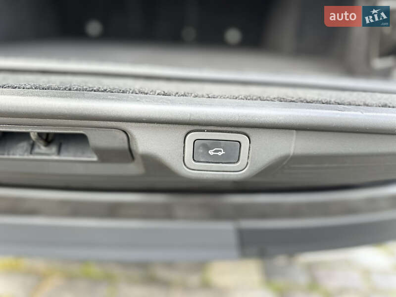 Позашляховик / Кросовер Land Rover Range Rover 2020 в Києві