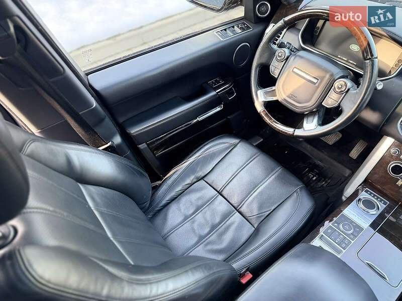 Внедорожник / Кроссовер Land Rover Range Rover 2015 в Львове