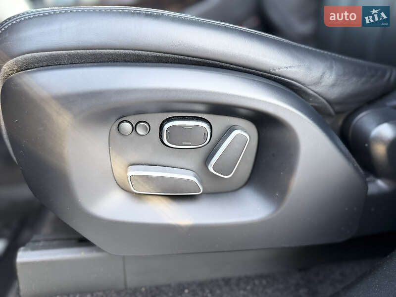 Внедорожник / Кроссовер Land Rover Range Rover 2015 в Львове