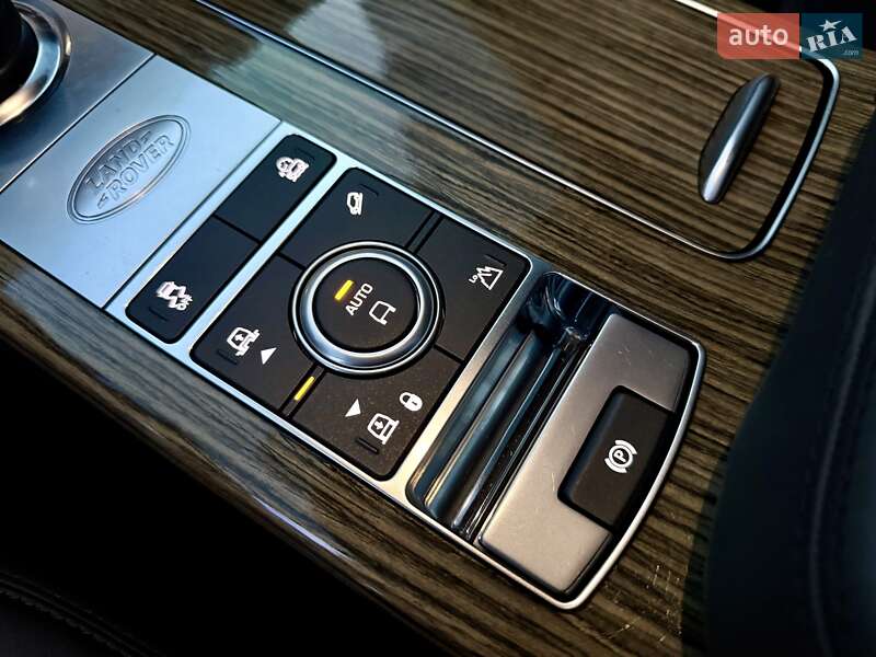 Внедорожник / Кроссовер Land Rover Range Rover 2019 в Одессе фото 67 Внедорожник / Кроссовер Land Rover Range Rover 2019 в Одессе