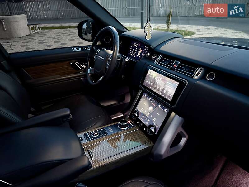 Внедорожник / Кроссовер Land Rover Range Rover 2019 в Одессе фото 80 Внедорожник / Кроссовер Land Rover Range Rover 2019 в Одессе