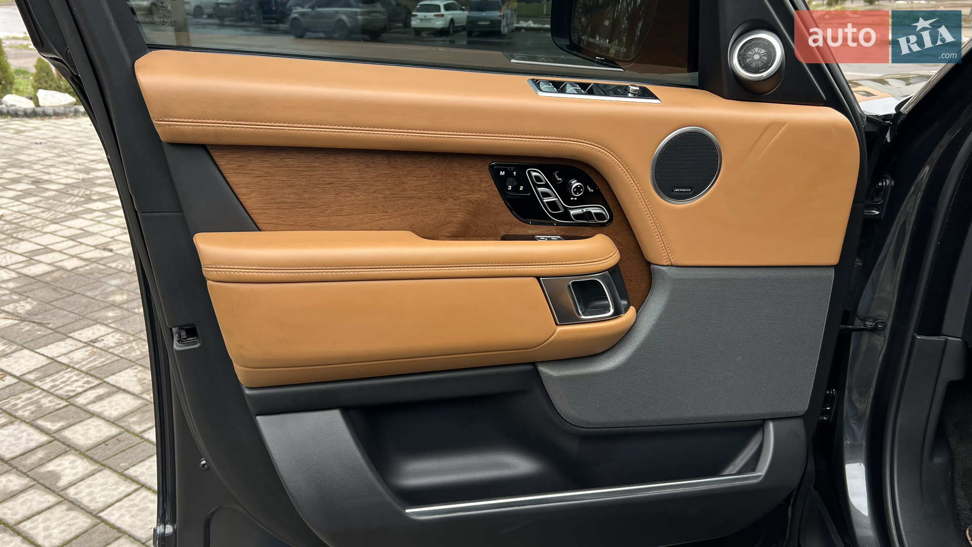 2018 Land Rover Range Rover - мініатюра 35