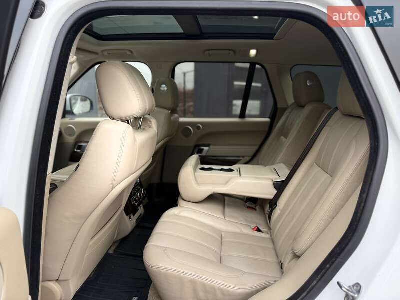 Внедорожник / Кроссовер Land Rover Range Rover 2016 в Львове