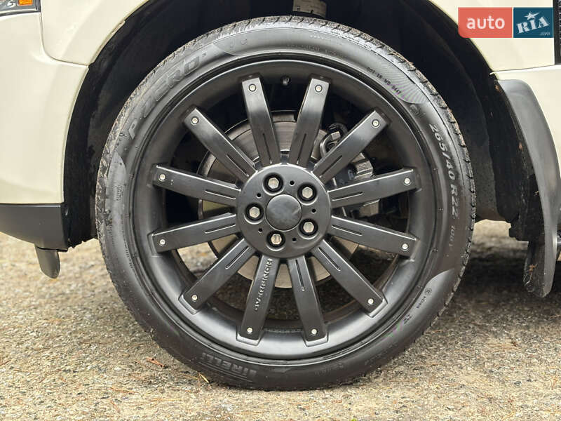 Позашляховик / Кросовер Land Rover Range Rover 2010 в Києві