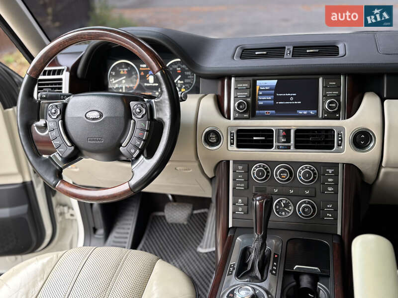 Позашляховик / Кросовер Land Rover Range Rover 2010 в Києві