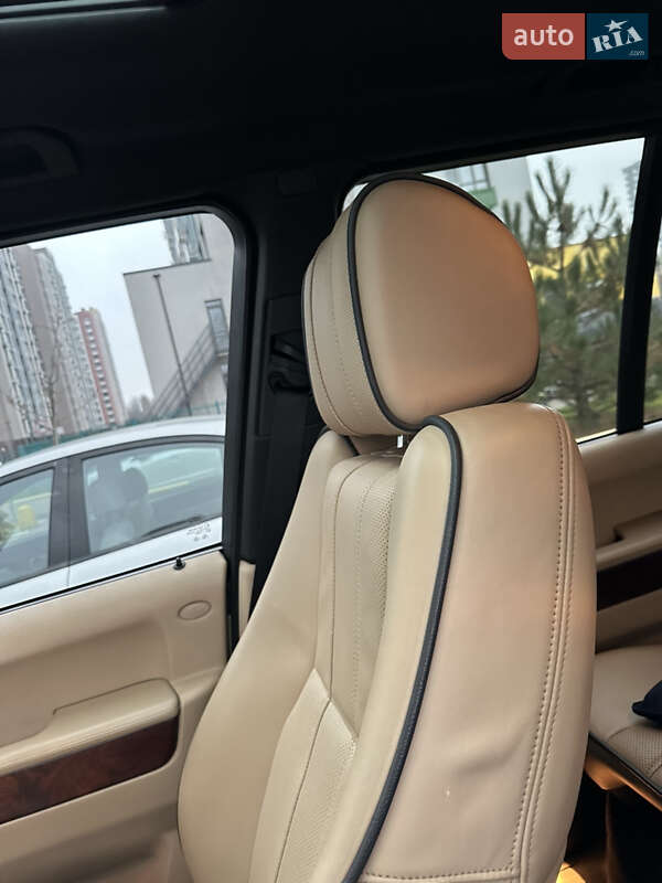 Позашляховик / Кросовер Land Rover Range Rover 2010 в Києві