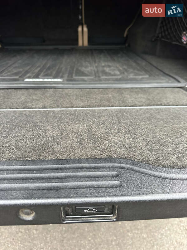 Позашляховик / Кросовер Land Rover Range Rover 2010 в Києві