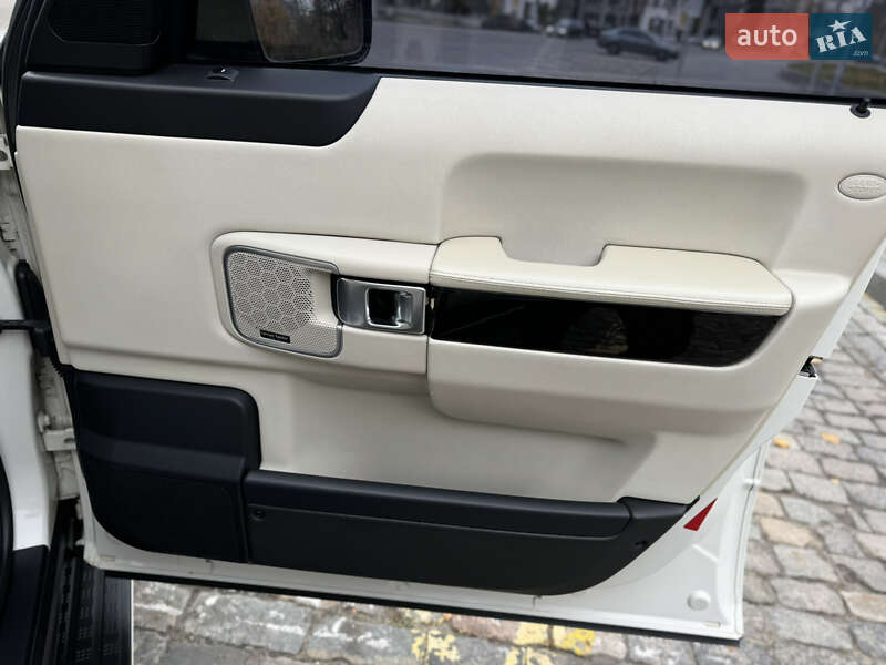 Позашляховик / Кросовер Land Rover Range Rover 2010 в Харкові