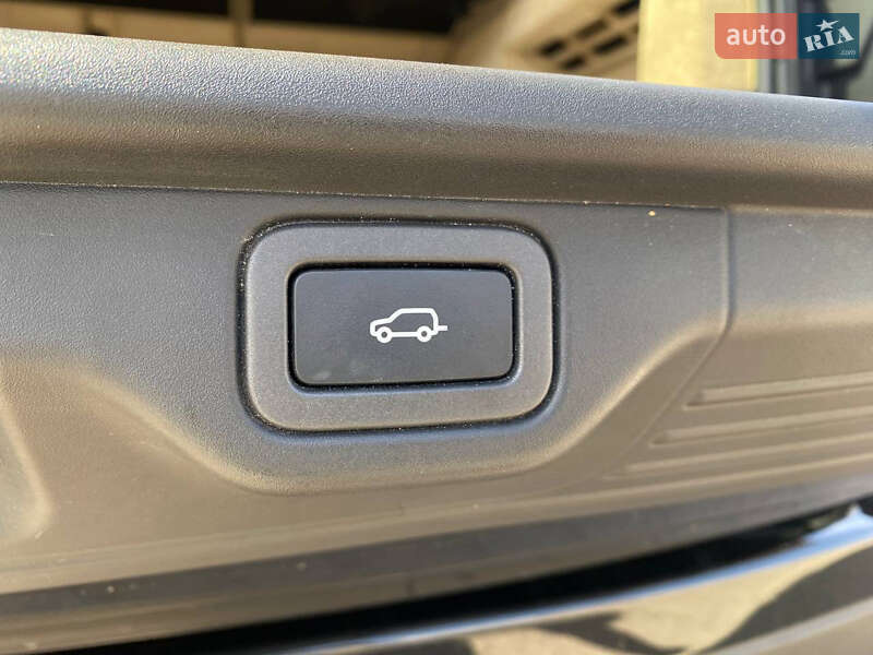 Внедорожник / Кроссовер Land Rover Range Rover 2015 в Житомире фото 24 Внедорожник / Кроссовер Land Rover Range Rover 2015 в Житомире