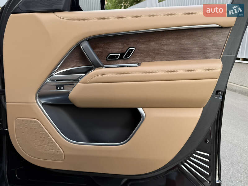 Внедорожник / Кроссовер Land Rover Range Rover 2022 в Киеве