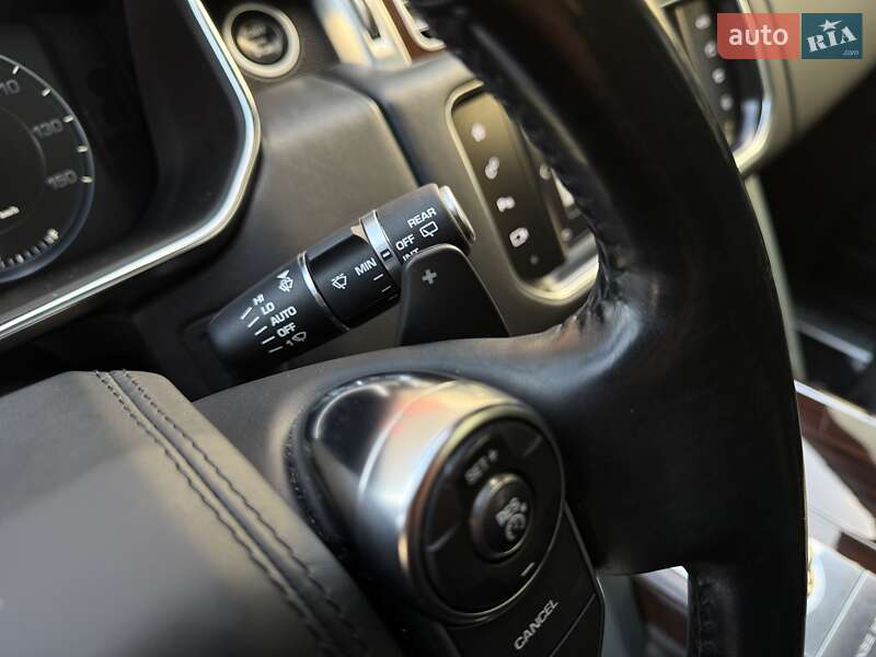 Позашляховик / Кросовер Land Rover Range Rover 2015 в Львові