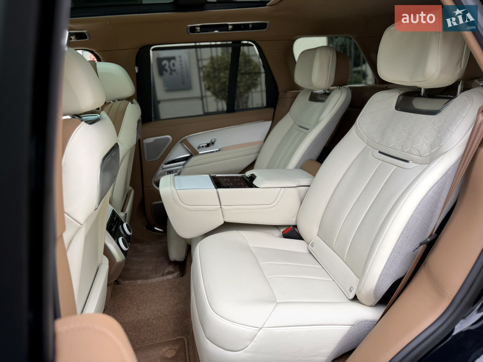 2024 Land Rover Range Rover - мініатюра 47