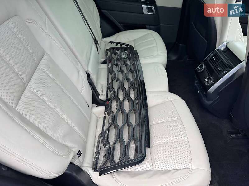Внедорожник / Кроссовер Land Rover Range Rover 2021 в Львове фото 22 Внедорожник / Кроссовер Land Rover Range Rover 2021 в Львове