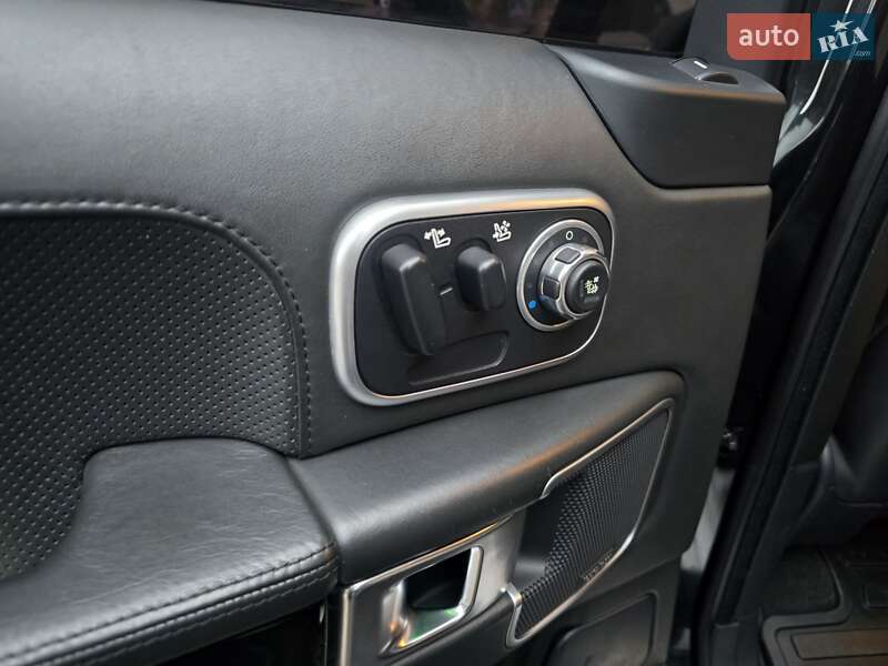 Позашляховик / Кросовер Land Rover Range Rover 2011 в Києві фото 32 Позашляховик / Кросовер Land Rover Range Rover 2011 в Києві