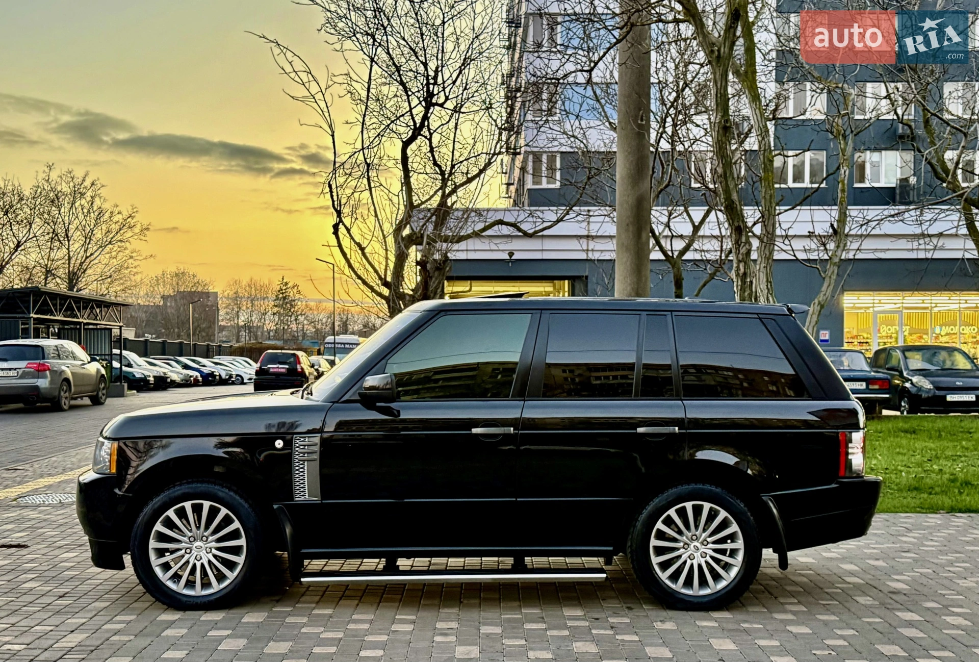 2011 Land Rover Range Rover - мініатюра 3