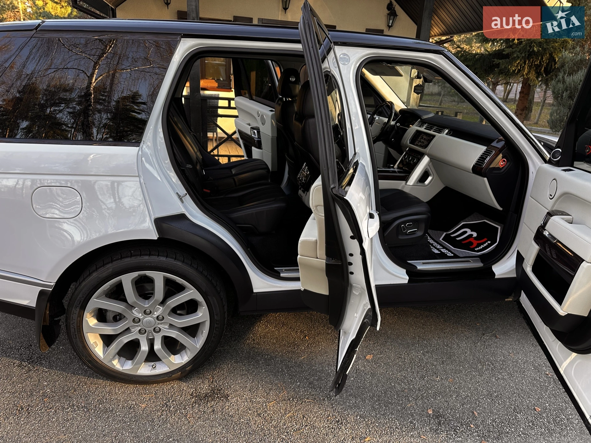 2013 Land Rover Range Rover - мініатюра 31