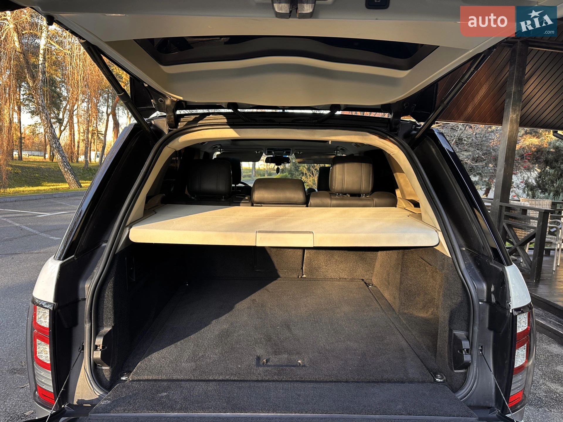 2013 Land Rover Range Rover - мініатюра 30