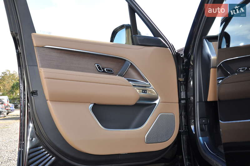 Позашляховик / Кросовер Land Rover Range Rover 2024 в Одесі