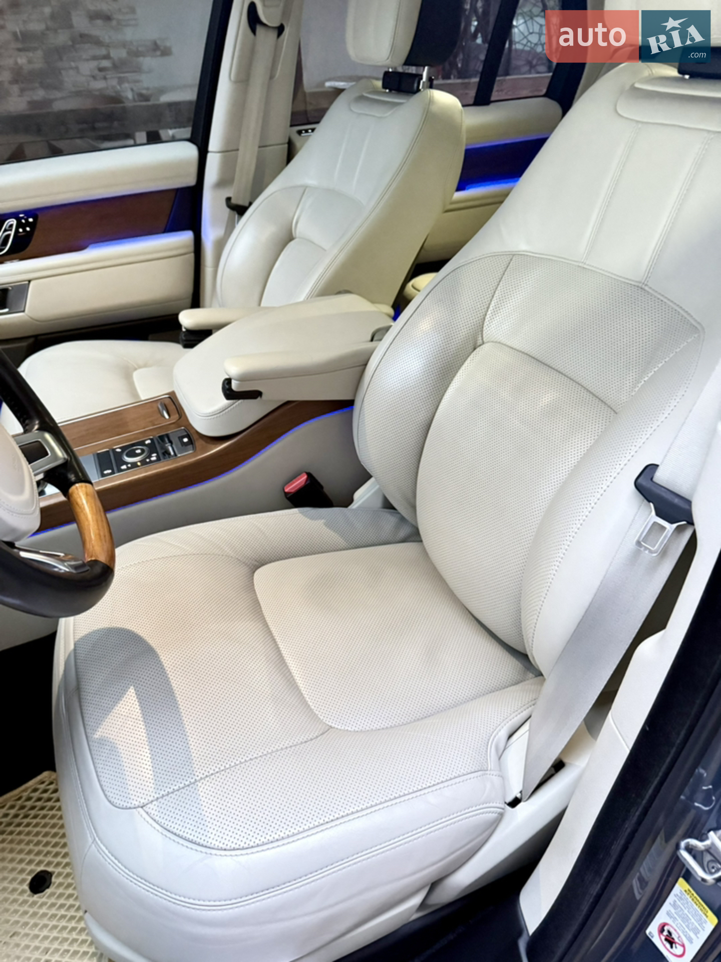 2018 Land Rover Range Rover - мініатюра 43