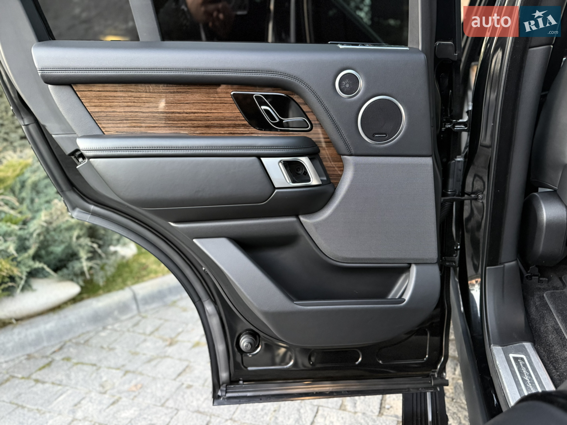 2018 Land Rover Range Rover - мініатюра 29