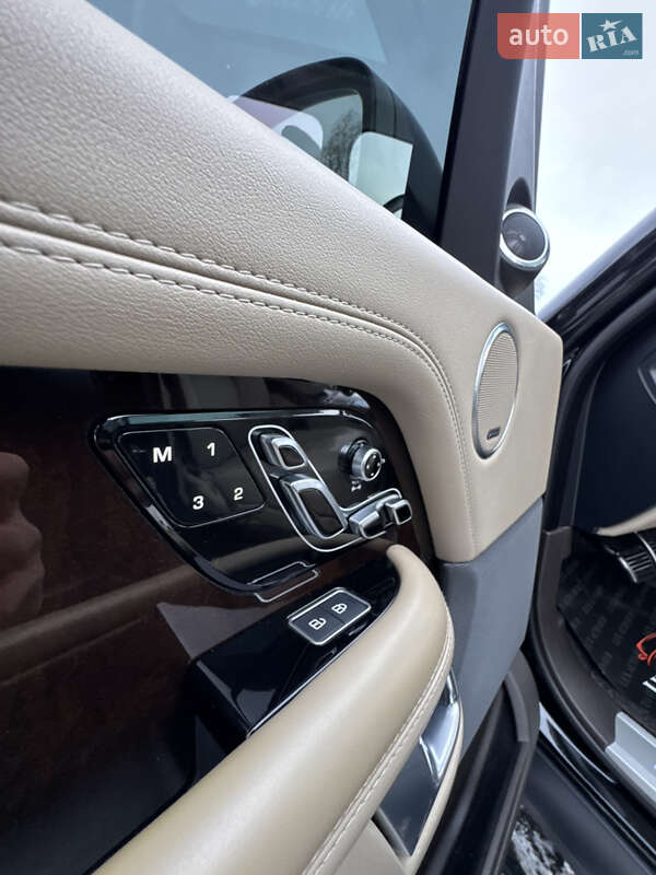 Внедорожник / Кроссовер Land Rover Range Rover 2021 в Киеве фото 18 Внедорожник / Кроссовер Land Rover Range Rover 2021 в Киеве