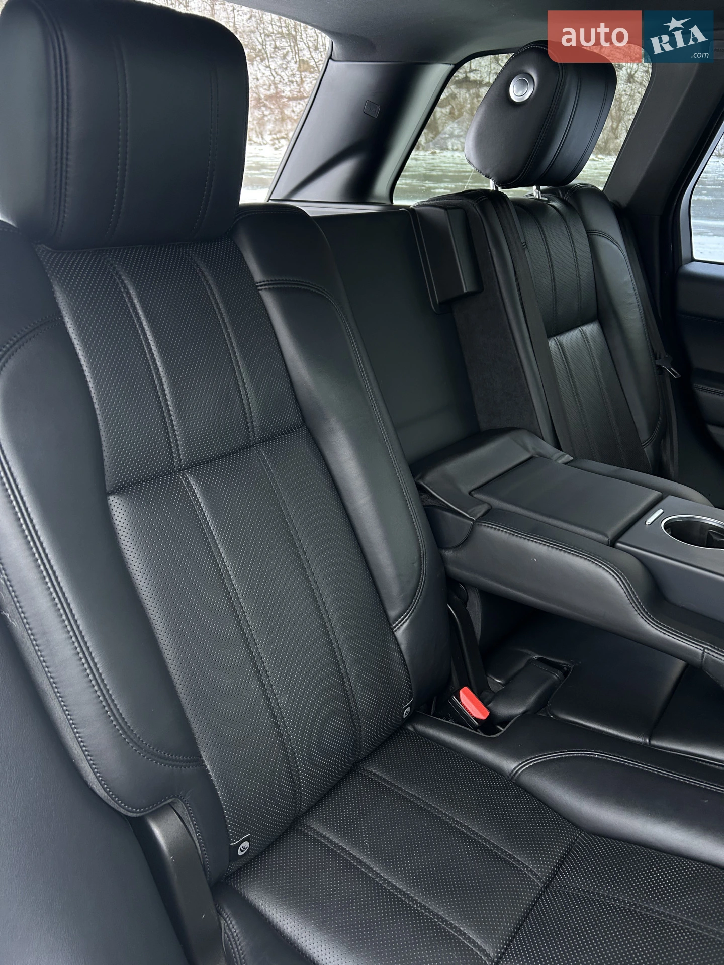 2016 Land Rover Range Rover - мініатюра 29