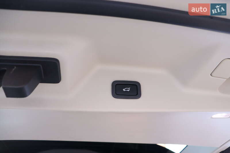 Внедорожник / Кроссовер Land Rover Range Rover 2017 в Львове фото 56 Внедорожник / Кроссовер Land Rover Range Rover 2017 в Львове