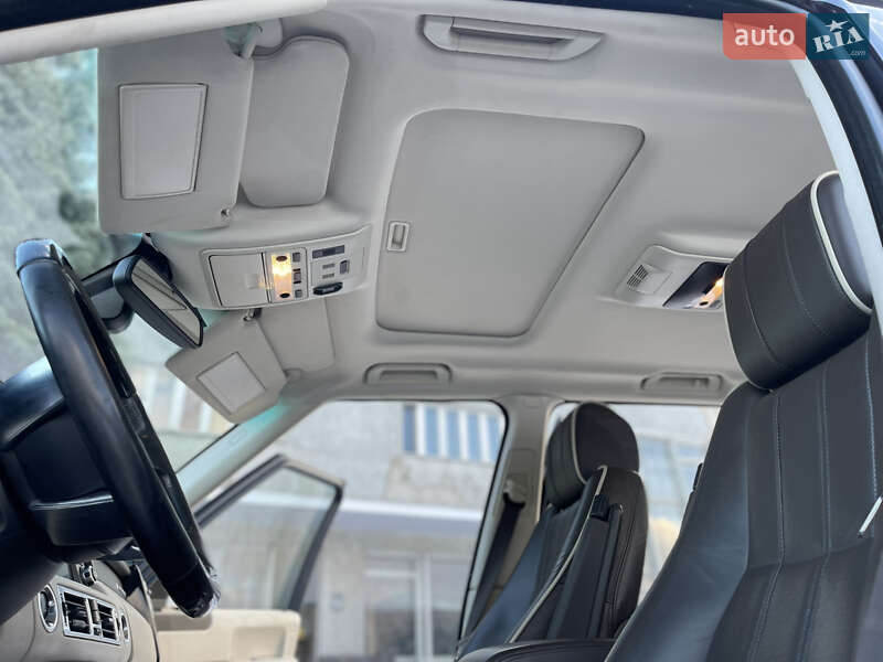 Внедорожник / Кроссовер Land Rover Range Rover 2010 в Ровно