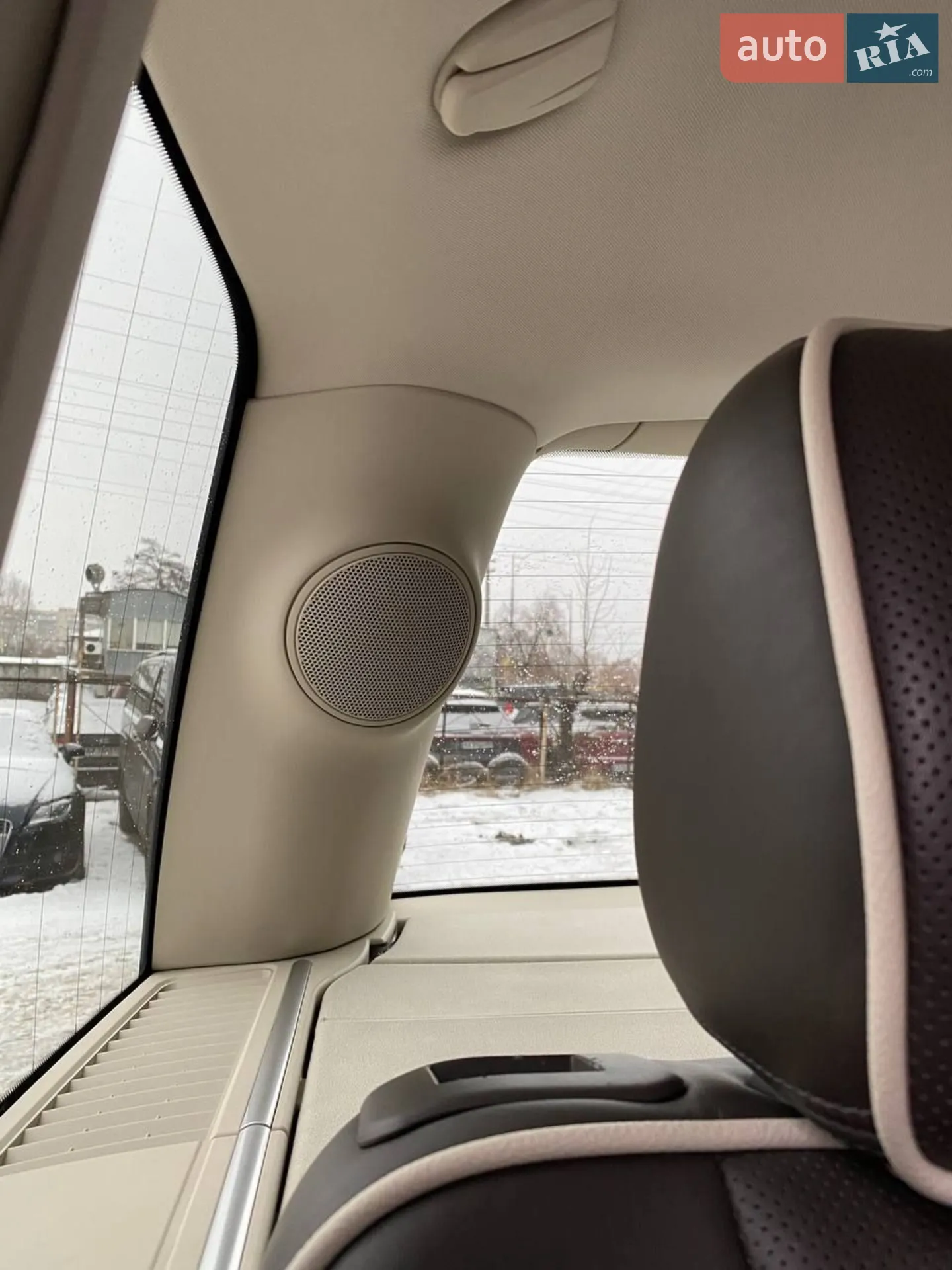 2011 Land Rover Range Rover - мініатюра 16