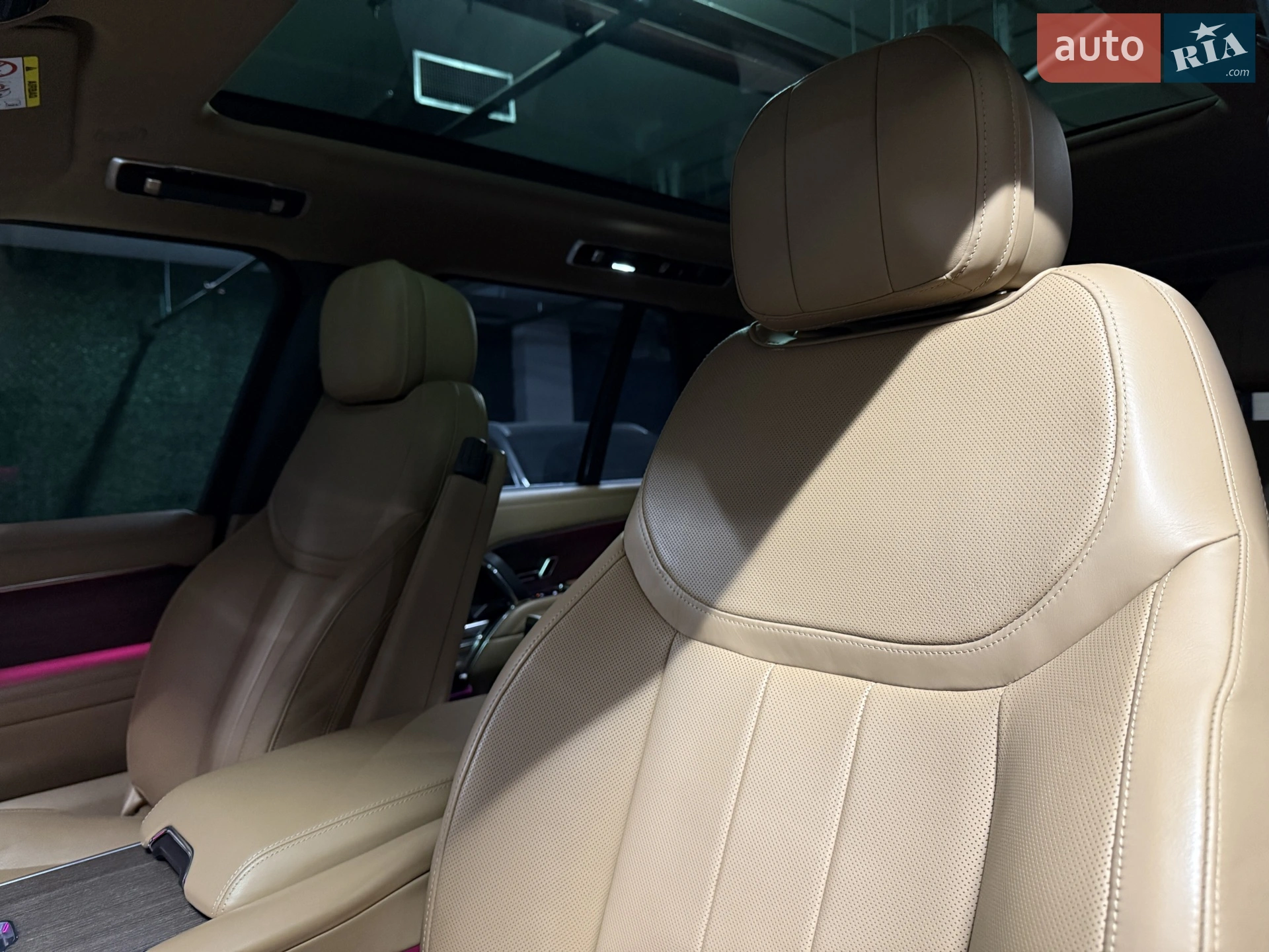 2022 Land Rover Range Rover - мініатюра 35