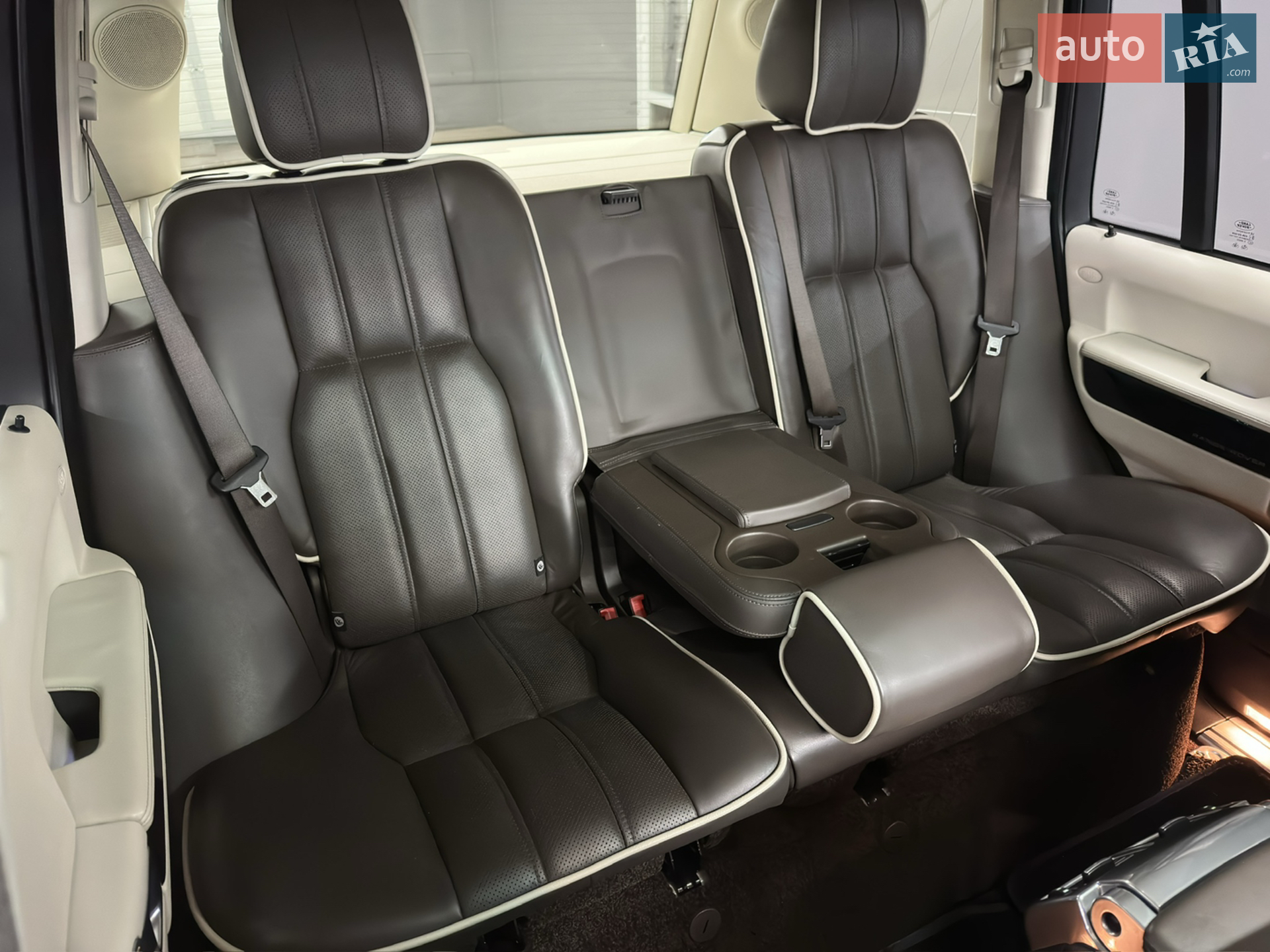 2012 Land Rover Range Rover - мініатюра 30