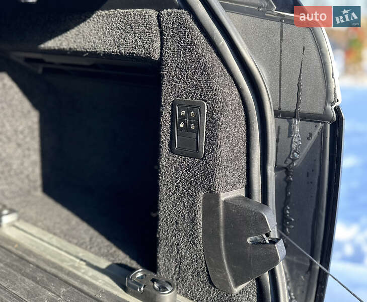 Внедорожник / Кроссовер Land Rover Range Rover 2013 в Киеве фото 24 Внедорожник / Кроссовер Land Rover Range Rover 2013 в Киеве