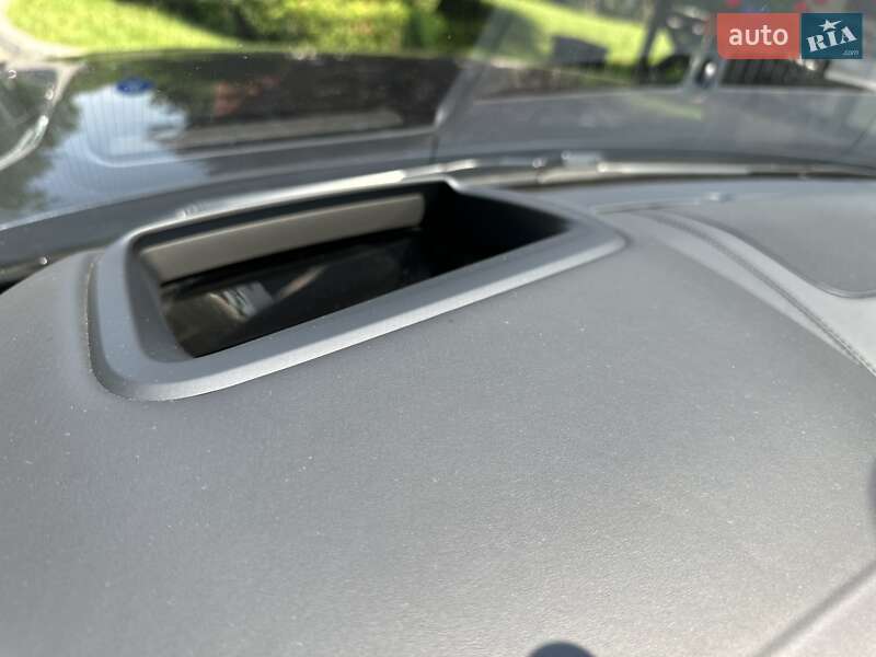 Внедорожник / Кроссовер Land Rover Range Rover 2019 в Киеве