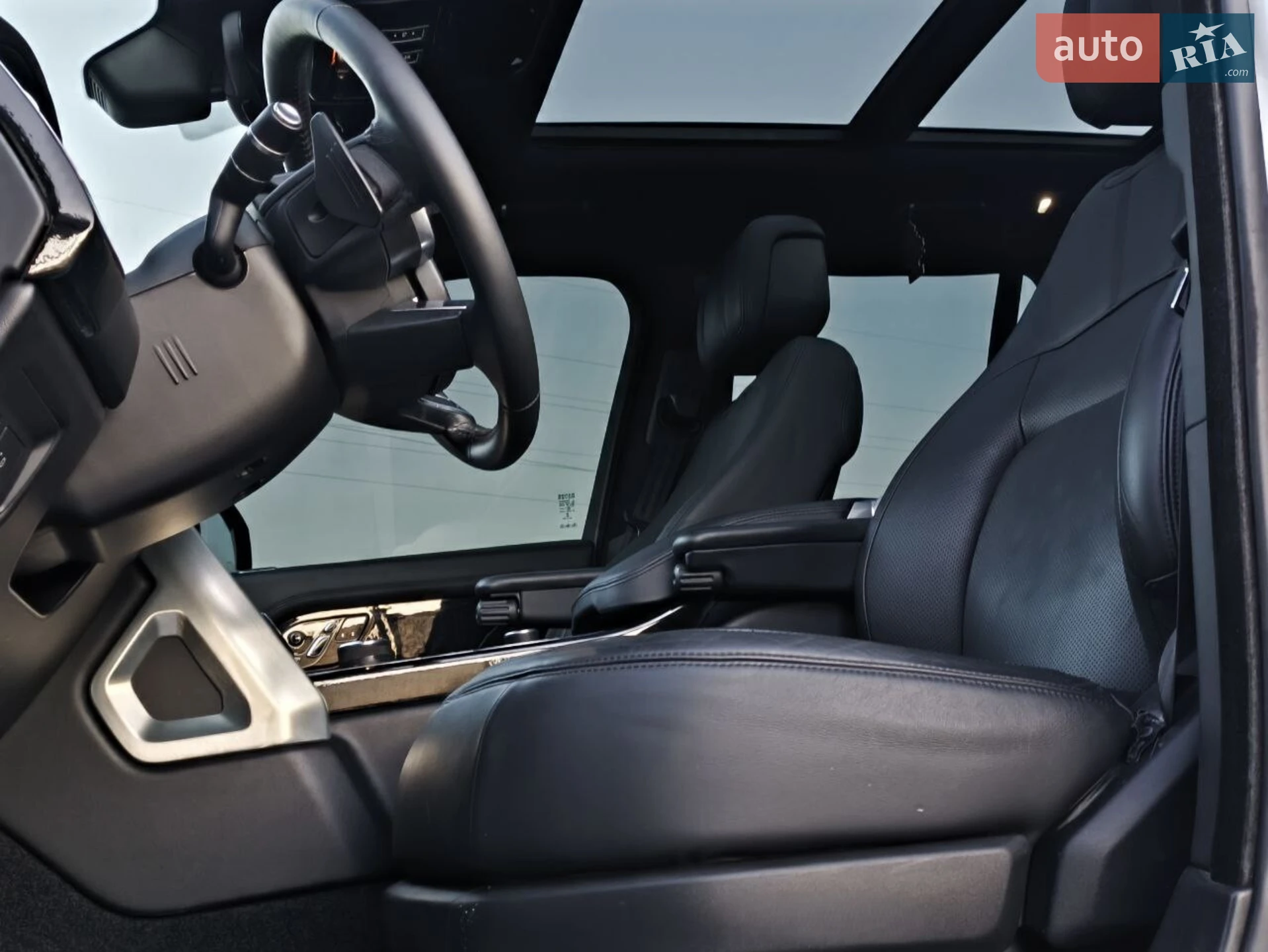 2018 Land Rover Range Rover - мініатюра 25