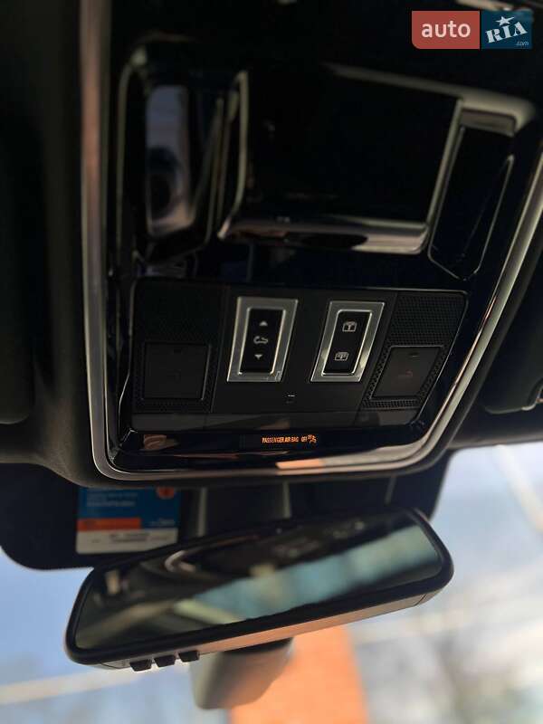 Внедорожник / Кроссовер Land Rover Range Rover 2016 в Киеве фото 45 Внедорожник / Кроссовер Land Rover Range Rover 2016 в Киеве
