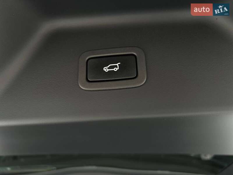 Внедорожник / Кроссовер Land Rover Range Rover 2016 в Киеве фото 59 Внедорожник / Кроссовер Land Rover Range Rover 2016 в Киеве